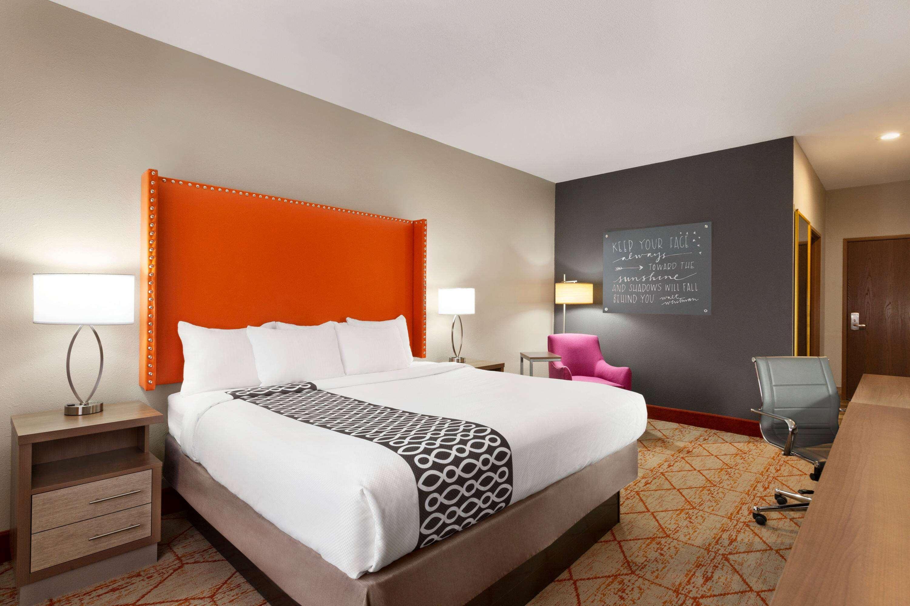 La Quinta By Wyndham Lackawanna Ngoại thất bức ảnh