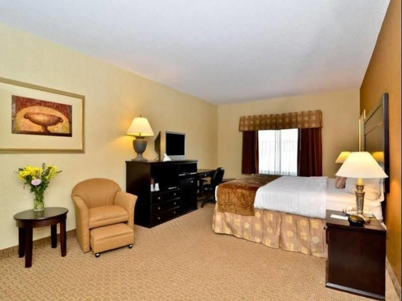 La Quinta By Wyndham Lackawanna Ngoại thất bức ảnh